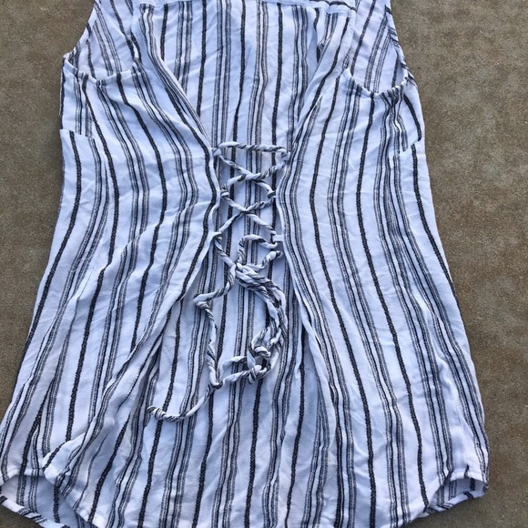 BCBGeneration light weight tank M - Picture 4 of 6